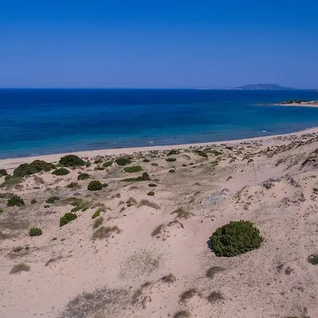 Navarone Beach Apartments Petrochori  Esterno foto