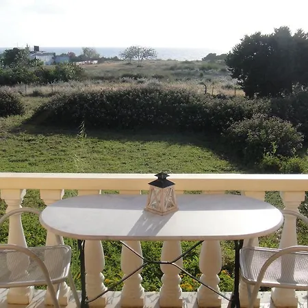 Navarone Beach Apartments Petrochori  Esterno foto