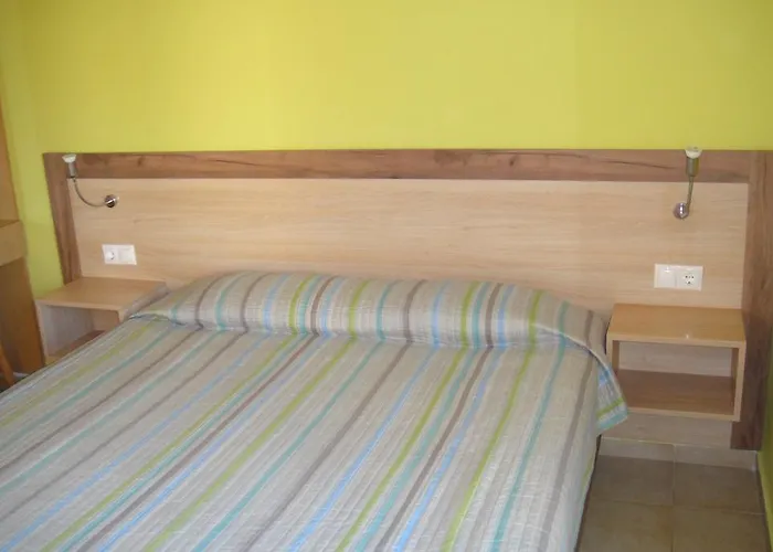 Navarone Beach Apartments