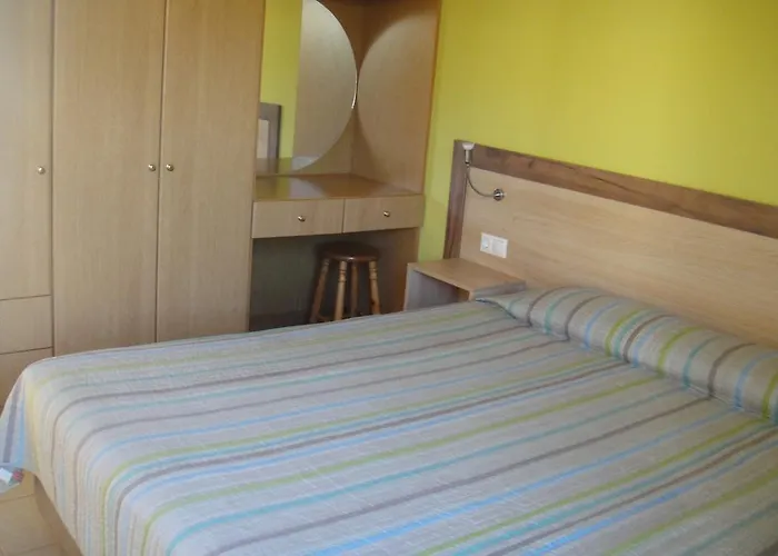 Navarone Beach Apartments